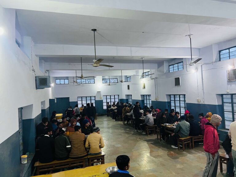 DAV HOSTEL SRIGANGANAGAR MESS